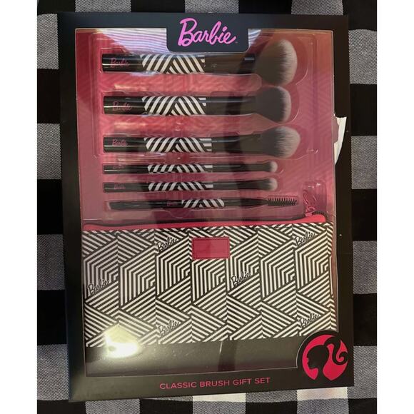 Barbie Classic Brush Gift Set with Make Up Pouch / NEW IN BOX - Picture 1 of 4